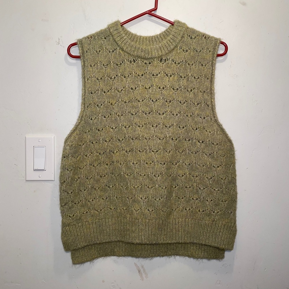 Universal Thread Womens Moss Green Pointelle Shell Knit Sweater Vest Size M